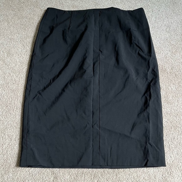 Escada Black 100% Virgin Wool Lined Skirt Sz. 38 (M) - Picture 4 of 7